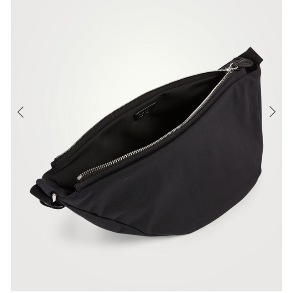 SOLD The Row Banana Bag - Picture 5 of 10